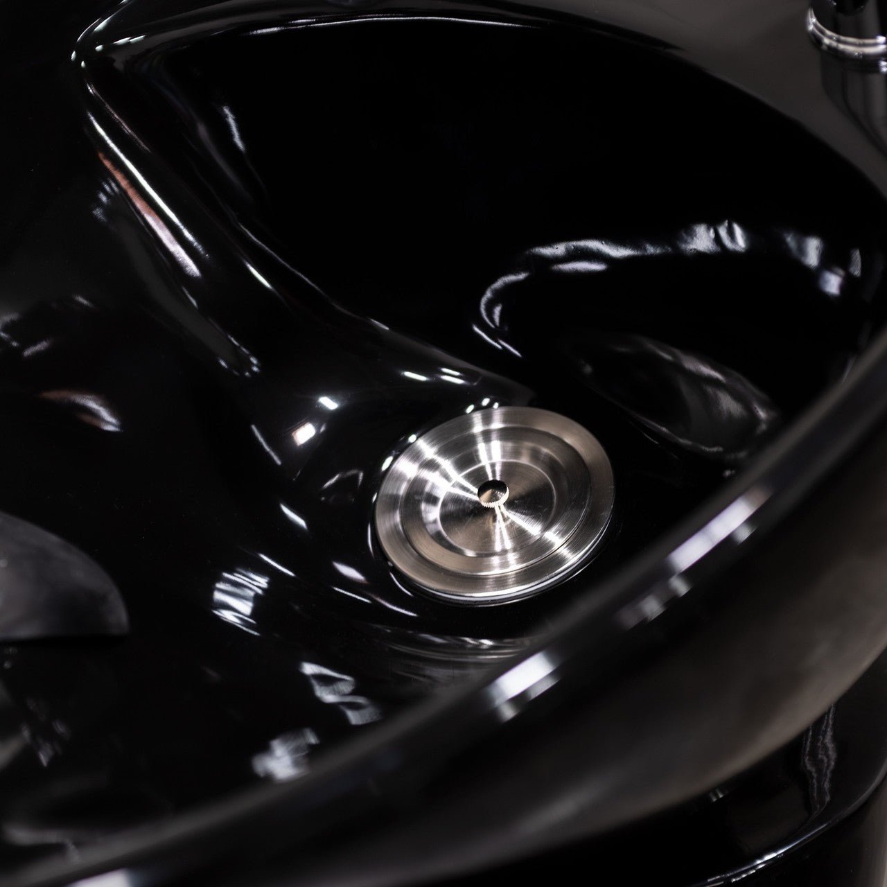 ARON II SHAMPOO UNIT - Modern Barber Supply