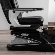 GEOM II Pedicure Spa with FX Chair Top by Mayakoba