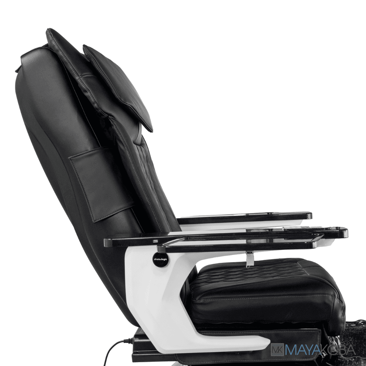 SHIATSULOGIC DX MASSAGE CHAIR W/ COVERSET by Mayakoba