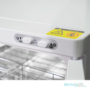 DERMALOGIC Double UV Towel Warmer 66L