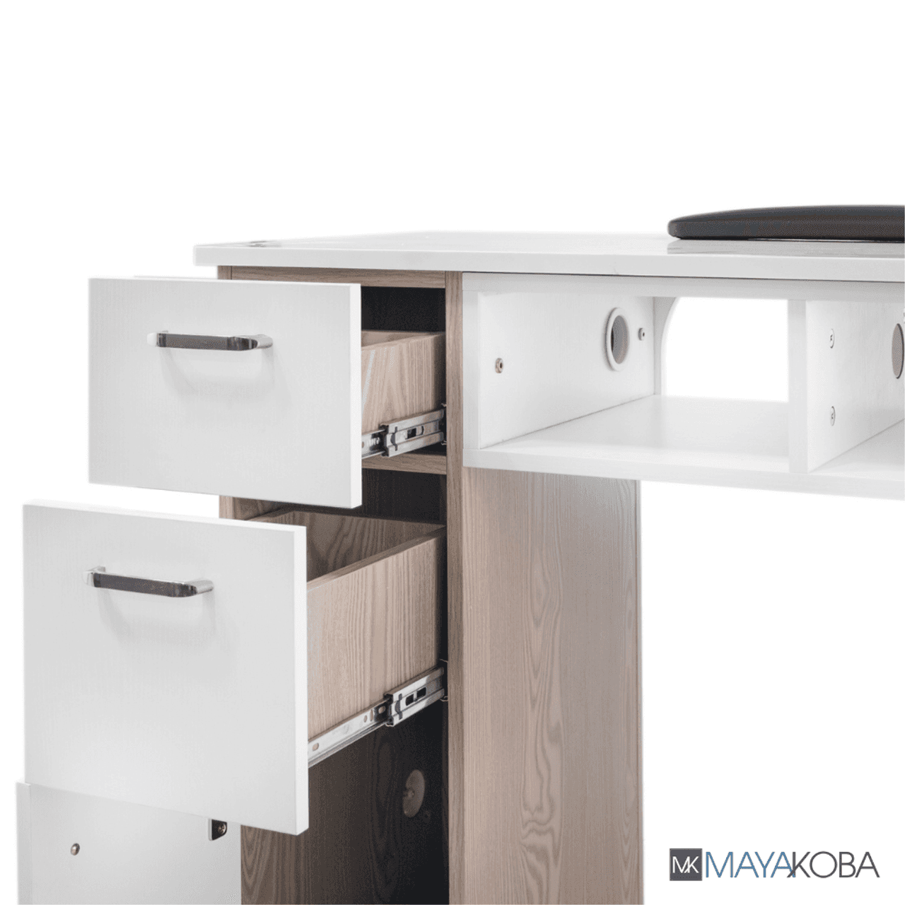 SENECA Manicure Table rolling casters detail