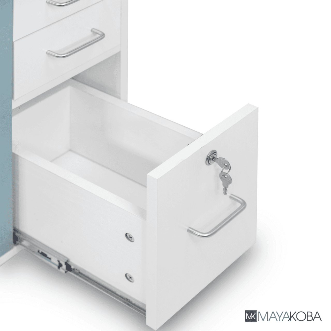 TAYLOR Foldable Manicure Table by Mayakoba