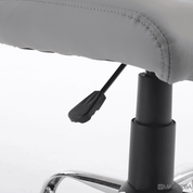 GENESIS Technician Stool