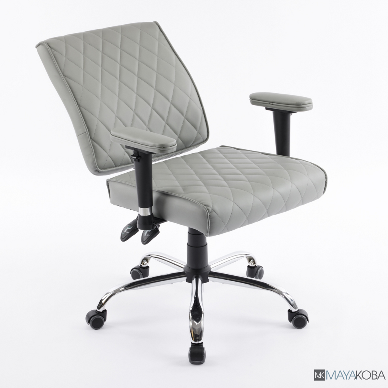 DELIA Customer Chair by Mayakoba